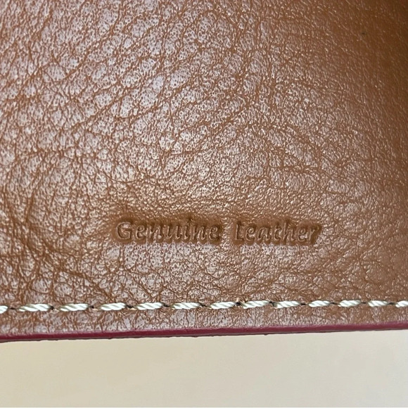 Fossil Floral Passport Leather Wallet & Zip Up For 6 cards Compartment . - Picture 9 of 14